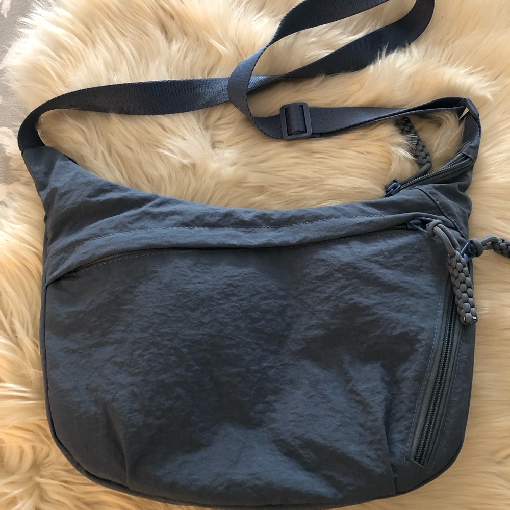 Blue nylon lightweight crossbody crescent multipocket hobo bag